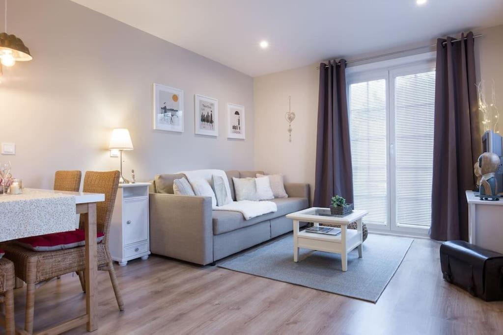 Rosebury 1 Bedroom Free Parking 5min From Colmar Holiday home *